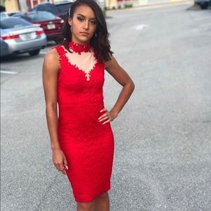 Women’s red lace formal bodycon dress